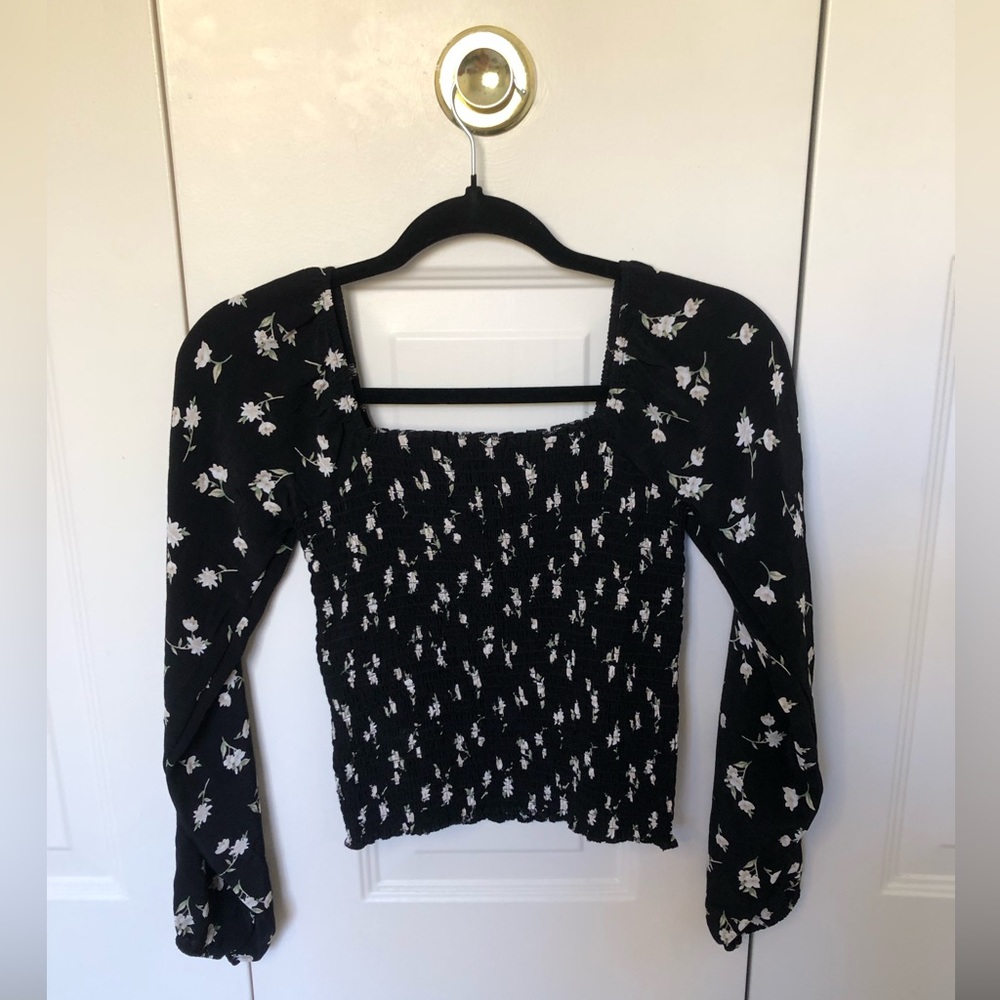 Blouse - Picture 2 of 3